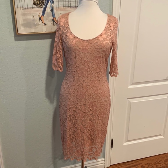 Belle Badgley Mishka Dresses & Skirts - Belle Badgley Mischka Lace Cocktail Dress • Sz 12 • NWT!